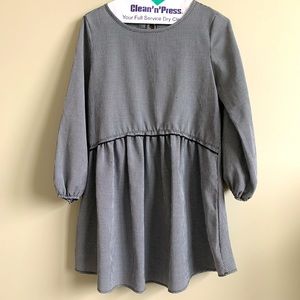 XS loose top by Roolee.